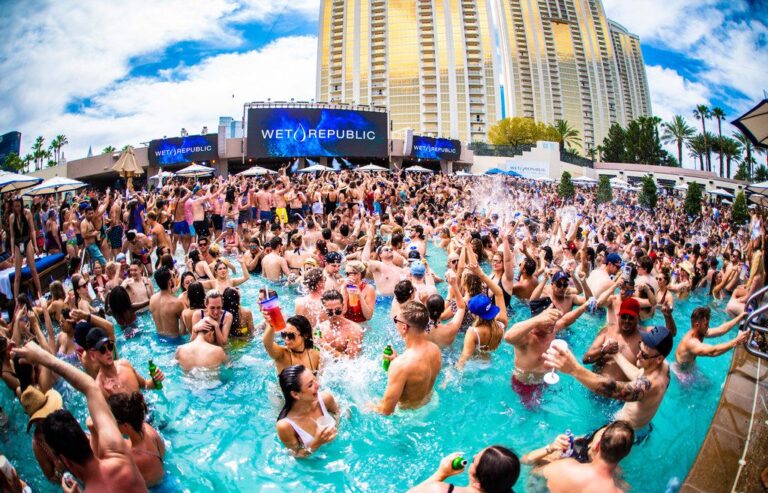 Las Vegas Pool Parties Opening Dates La Epic Club Crawls 5505