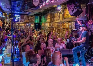 Live music crowd at Tootsies Orchid Lounge Nashville